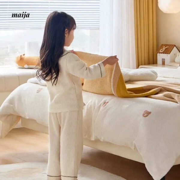 LINSYKIDS Soft Clouds Children's Bed - Image 5