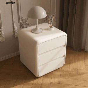 Windsor Bedside Table
